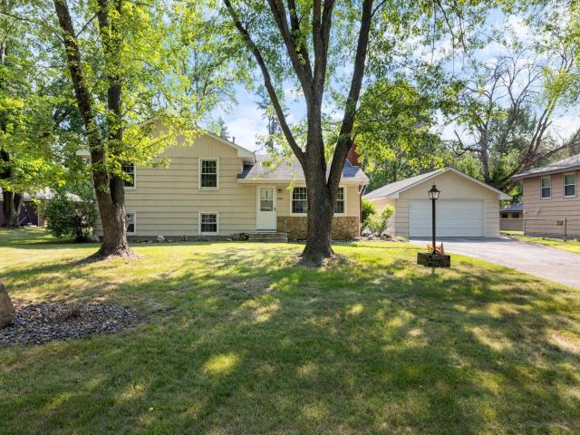 9508 Oliver Avenue N Minneapolis MN 55444 - MLS# 7082442