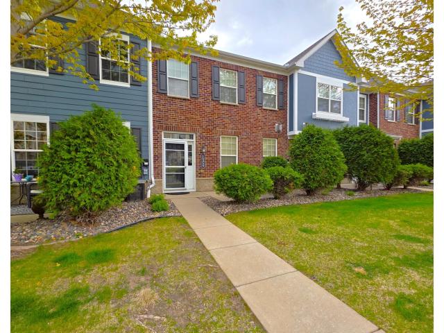 15358 Founders Lane Unit 102 Apple Valley MN 55124 - MLS# 7082562