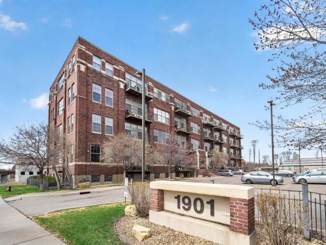 1901 E Hennepin Avenue Unit 104 Minneapolis MN 55413 - MLS# 7082613