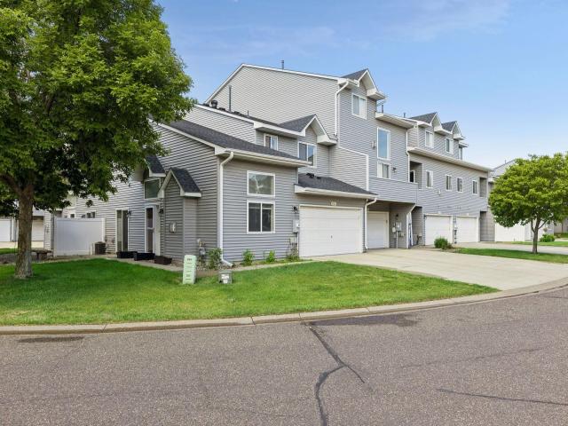 670 Kingfisher Lane Unit G Woodbury MN 55125 - MLS# 7082654