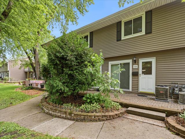 2325 Hampshire Avenue S Saint Louis Park MN 55426 - MLS# 7082684