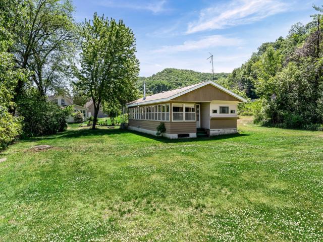 25066 Gull Lane Winona MN 55987 - MLS# 7082689