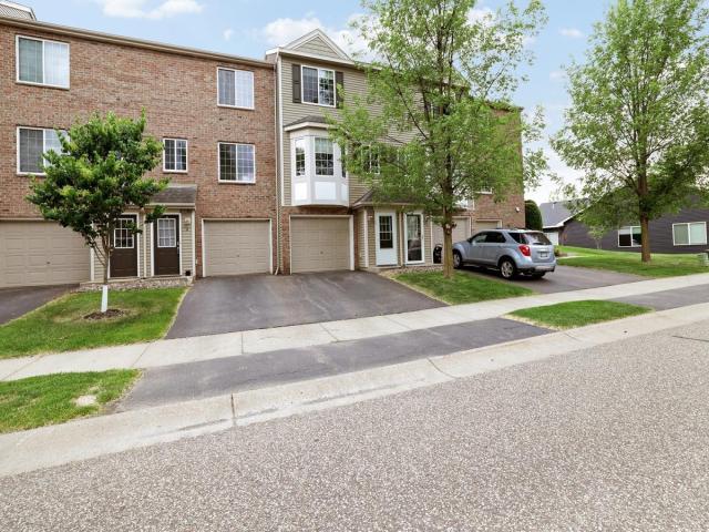 4821 Elm Drive N Unit 3 Hugo MN 55038 - MLS# 7082712
