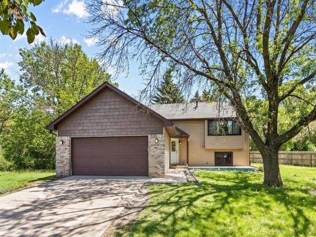 1192 97th Lane NE Blaine MN 55434 - MLS# 7082772