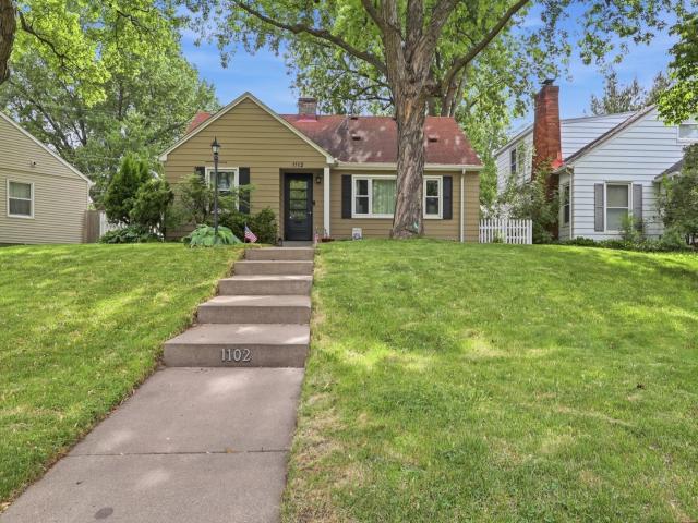 1102 Delaware Avenue Saint Paul MN 55118 - MLS# 7082915