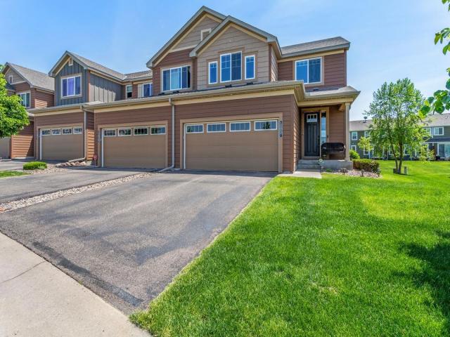 12037 84th Way N Maple Grove MN 55369 - MLS# 7082953