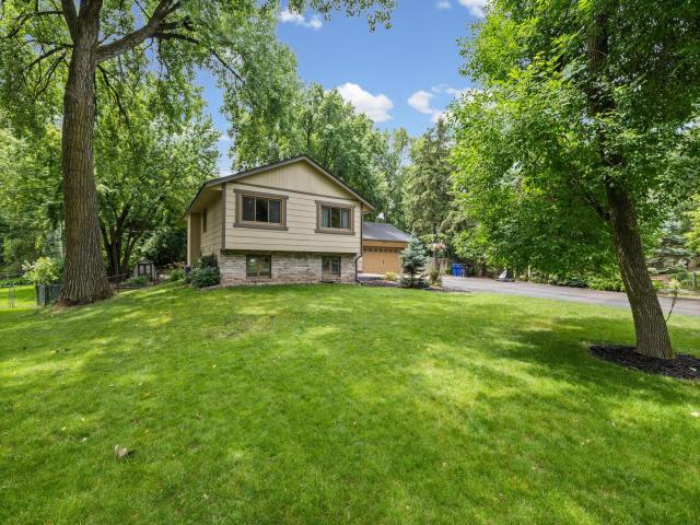 2194 Snowshoe Lane E Saint Paul MN 55119 - MLS# 7083004