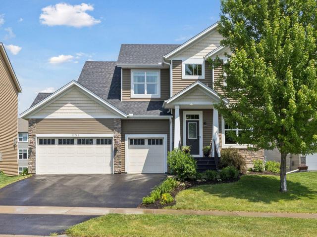 11946 32nd St N Lake Elmo MN 55042 - MLS# 7083048