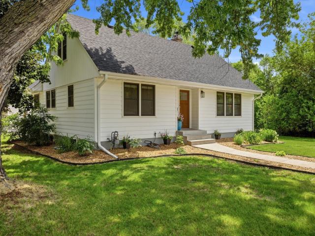 8401 15th Avenue S Bloomington MN 55425 - MLS# 7083229