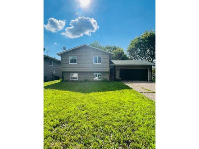 18325 Embers Avenue Farmington MN 55024 - MLS# 7083242