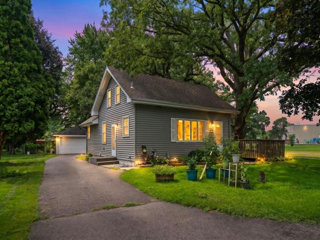 5025 Zenith Avenue N Minneapolis MN 55429 - MLS# 7083570