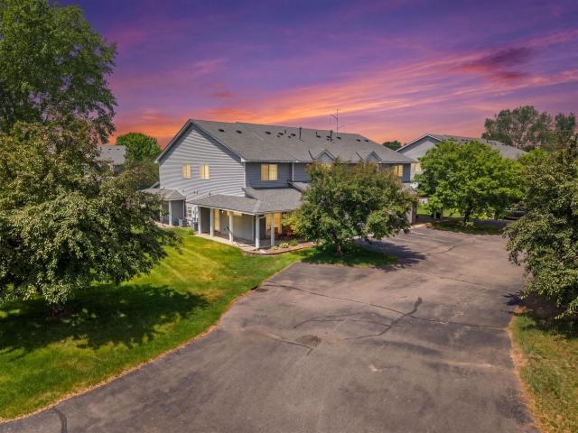 684 Oak Lane Lino Lakes MN 55014 - MLS# 7083608