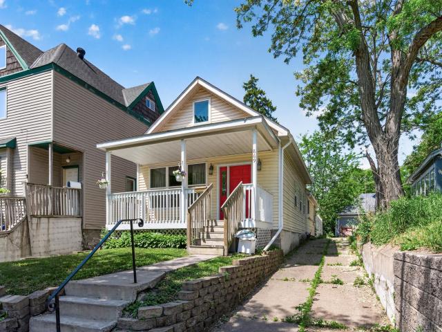 869 Desoto Street Saint Paul MN 55130 - MLS# 7083727