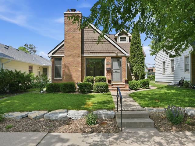 681 Wilder Street S Saint Paul MN 55116 - MLS# 7083850