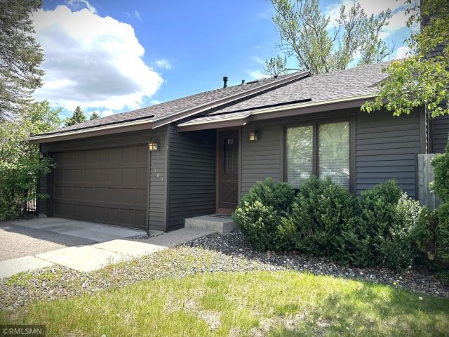 1360 Willow Creek Lane Saint Paul MN 55126 - MLS# 7083974