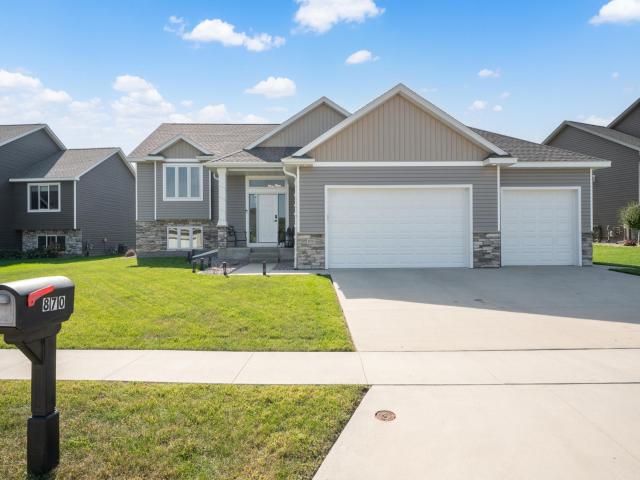 870 Portsmith Drive NW Rochester MN 55901 - MLS# 7083989