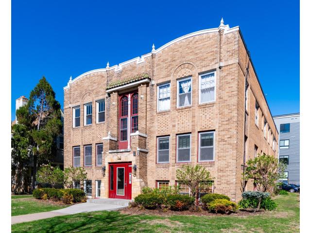 4415 Chowen Avenue S Unit 201 Minneapolis MN 55410 - MLS# 7084001