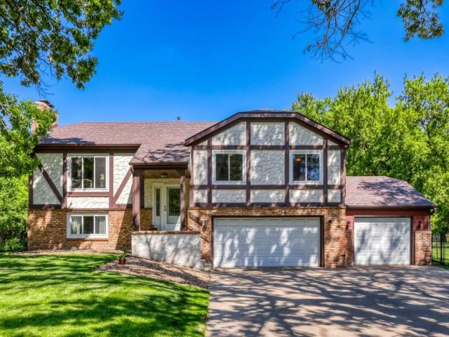 9951 Ibis Street NW Coon Rapids MN 55433 - MLS# 7084036