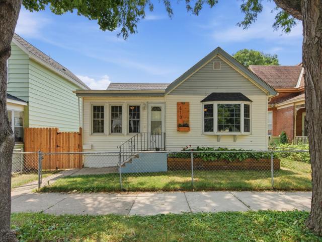 410 Superior Street Saint Paul MN 55102 - MLS# 7084130
