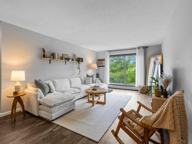 1304 W Medicine Lake Drive Unit 308 Minneapolis MN 55441