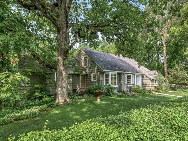 1420 Alpine Pass Golden Valley MN 55416 - MLS# 7084256