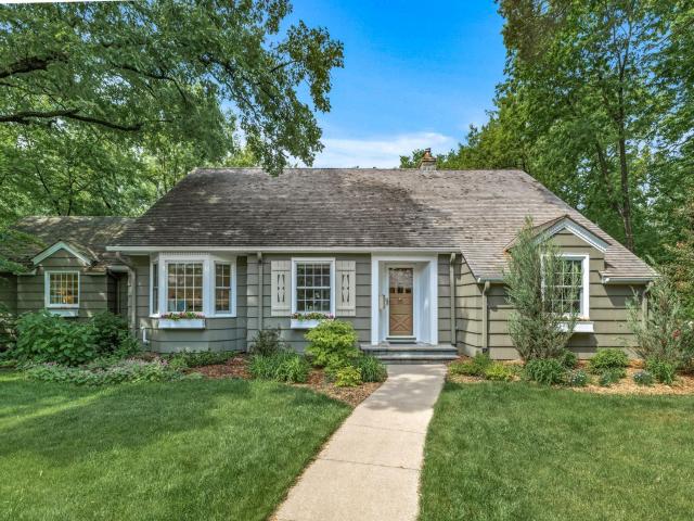 1420 Alpine Pass Golden Valley MN 55416 - MLS# 7084256