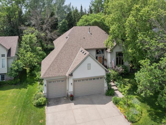 638 Oakwood Drive Saint Paul MN 55126 - MLS# 7084271