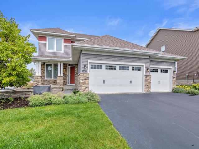18072 Hyde Park Avenue Lakeville MN 55044 - MLS# 7084325