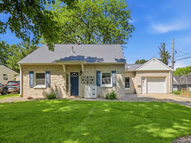 618 E University Street Owatonna MN 55060 - MLS# 7084407