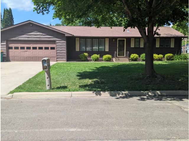 1005 Skylark Lane Albert Lea MN 56007 - MLS# 7084455