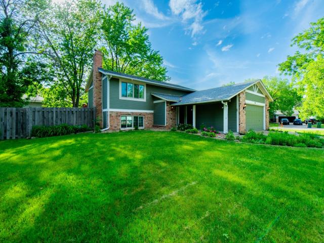 7965 Sierra Parkway Brooklyn Park MN 55444 - MLS# 7084475