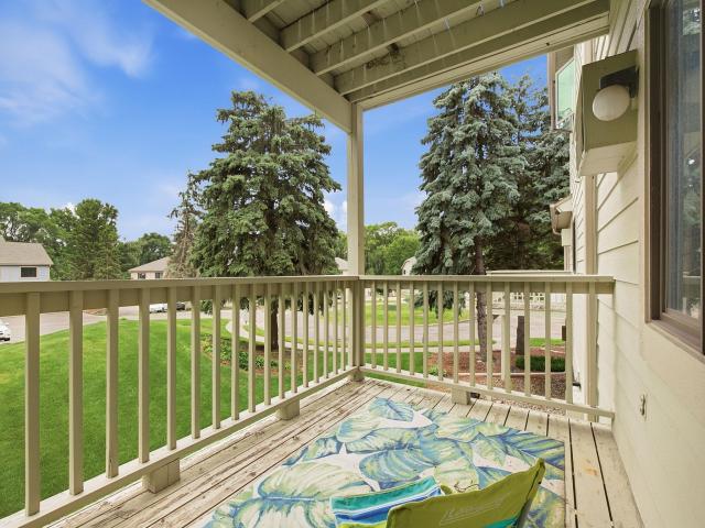 1580 Wheelock Lane Unit 205 Saint Paul MN 55117 - MLS# 7084478