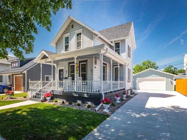 606 W 5th Street Winona MN 55987 - MLS# 7084511