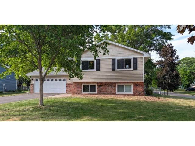 1731 130th Avenue NE Blaine MN 55449 - MLS# 7084596