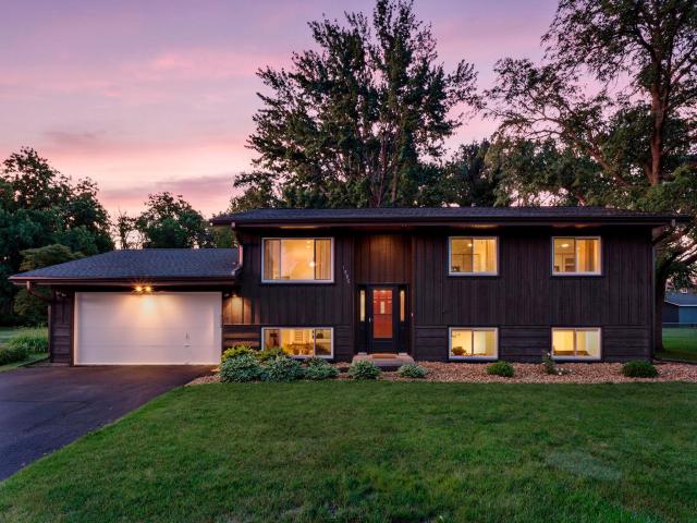 1010 Ferndale Street N Maplewood MN 55119 - MLS# 7084733