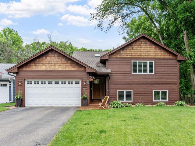 7611 Paulsen Drive Eden Prairie MN 55346 - MLS# 7084773