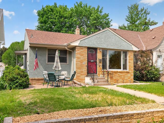 1137 Osceola Avenue Saint Paul MN 55105 - MLS# 7084877