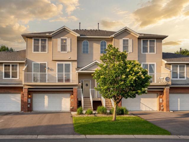 20016 Heritage Drive Lakeville MN 55044 - MLS# 7084889