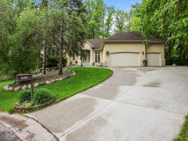 1711 Little Crow Drive South Saint Paul MN 55075 - MLS# 7085008