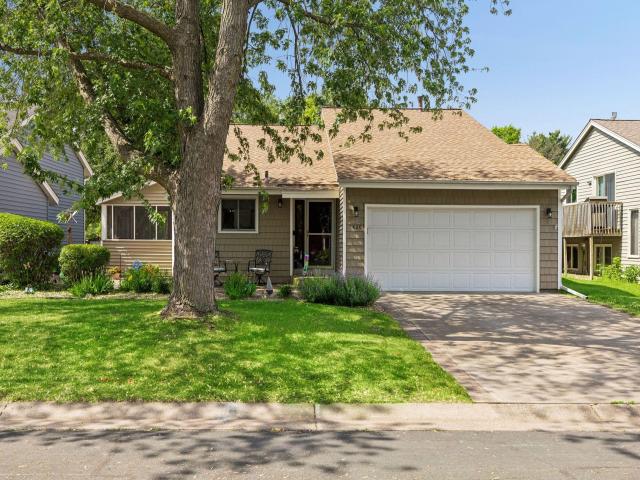 1420 Knoll Drive Saint Paul MN 55126 - MLS# 7085314
