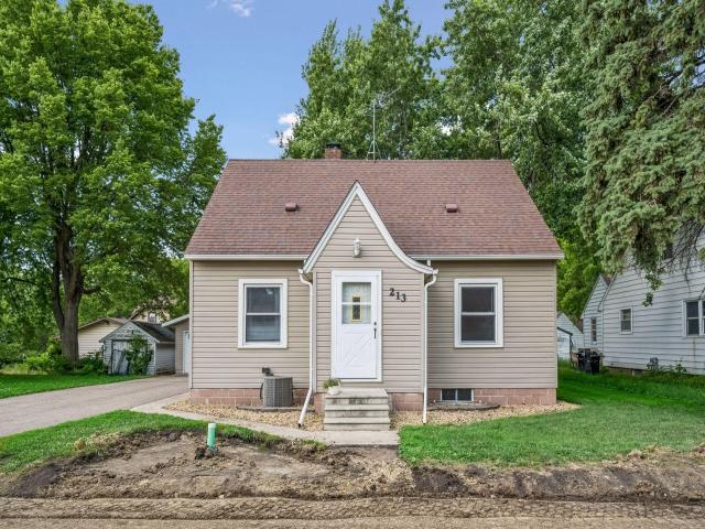 213 Queen Avenue NW Silver Lake MN 55381 - MLS# 7085394