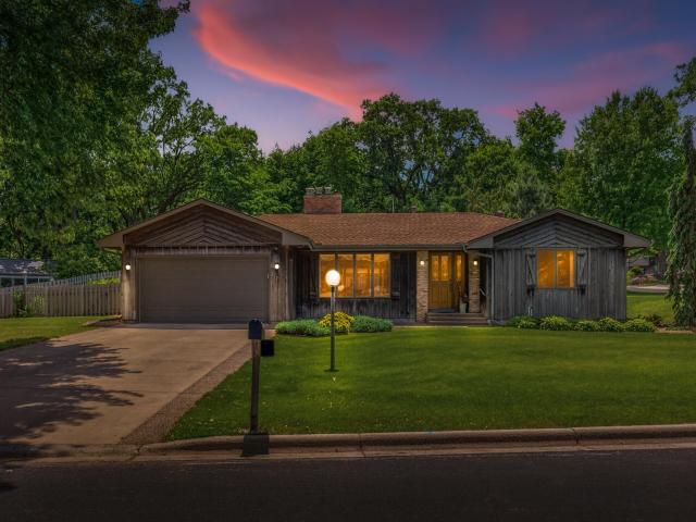 217 Arbor Lane Burnsville MN 55337 - MLS# 7085454