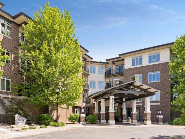 3251 Louisiana Avenue S Unit 118 Minneapolis MN 55426 - MLS# 7085941