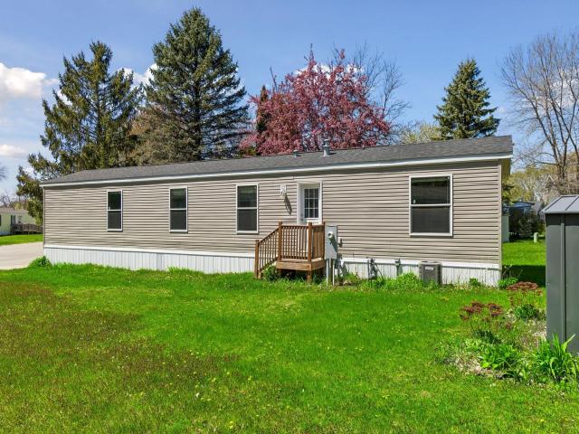 175 Highview Circle Watertown MN 55388 - MLS# 7085943