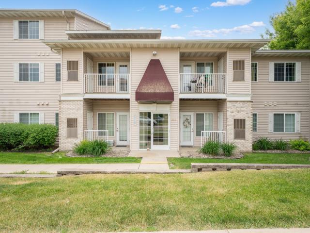 3812 9th Street NW Unit C Rochester MN 55901 - MLS# 7085972