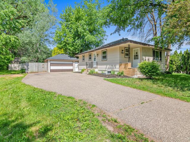 7990 E River Road Minneapolis MN 55432 - MLS# 7086092