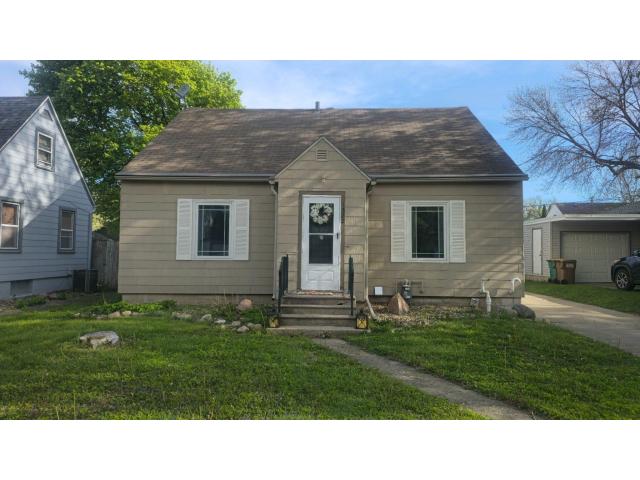 1322 Dunham Street Albert Lea MN 56007 - MLS# 7086199