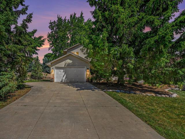 8740 Hillview Drive E Saint Bonifacius MN 55375 - MLS# 7086231