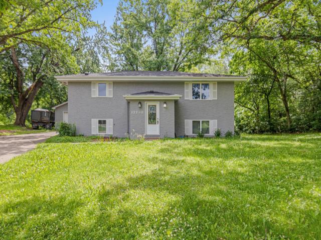 12238 S Robert Trail Rosemount MN 55068 - MLS# 7086331