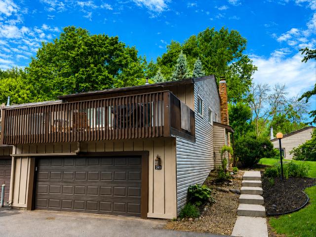 241 River Woods Lane Burnsville MN 55337 - MLS# 7086337